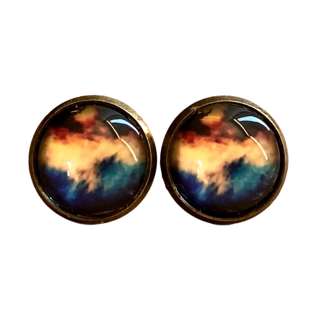 3/$15🎀 retro galaxy space studs